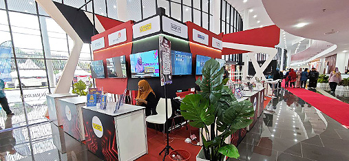 work_image_1